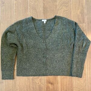 NWOT Crop Sweater